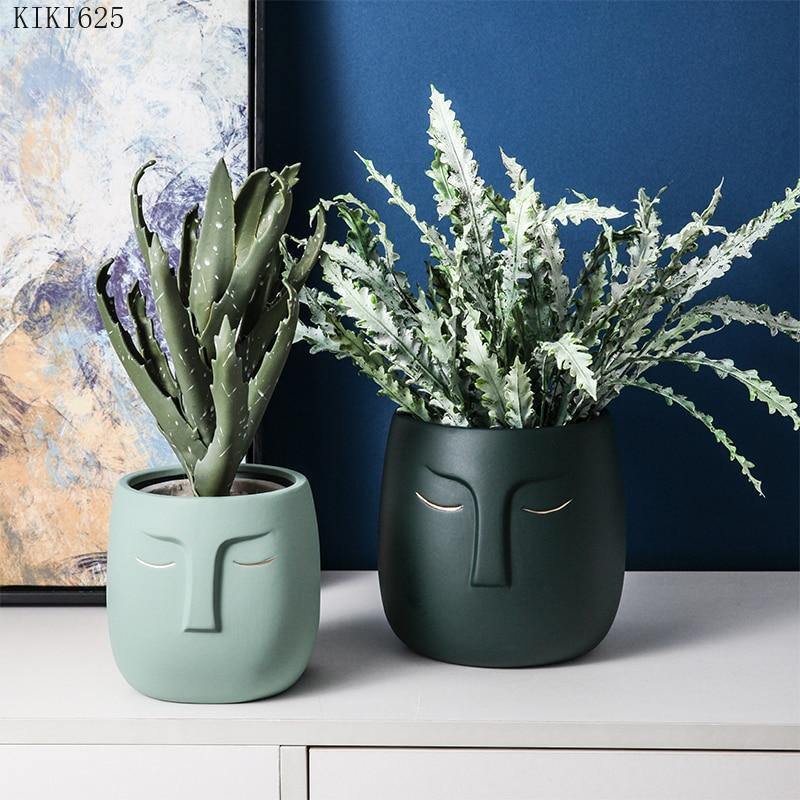 Restful Gaze Abstract Face Planter